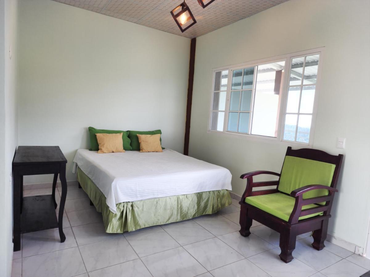 Hotel Y Restaurante Las Margaritas Perquín Pokój zdjęcie