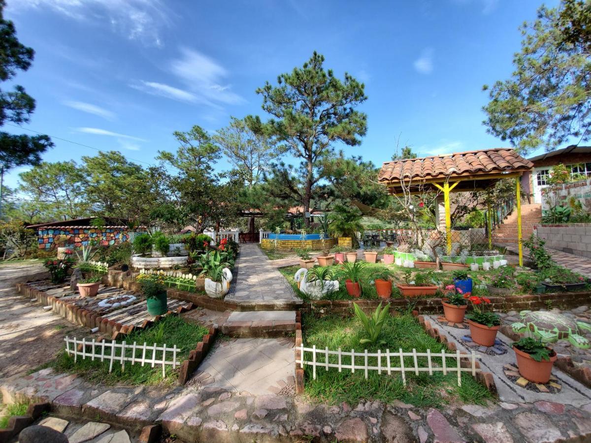 Hotel Y Restaurante Las Margaritas Perquín Zewnętrze zdjęcie